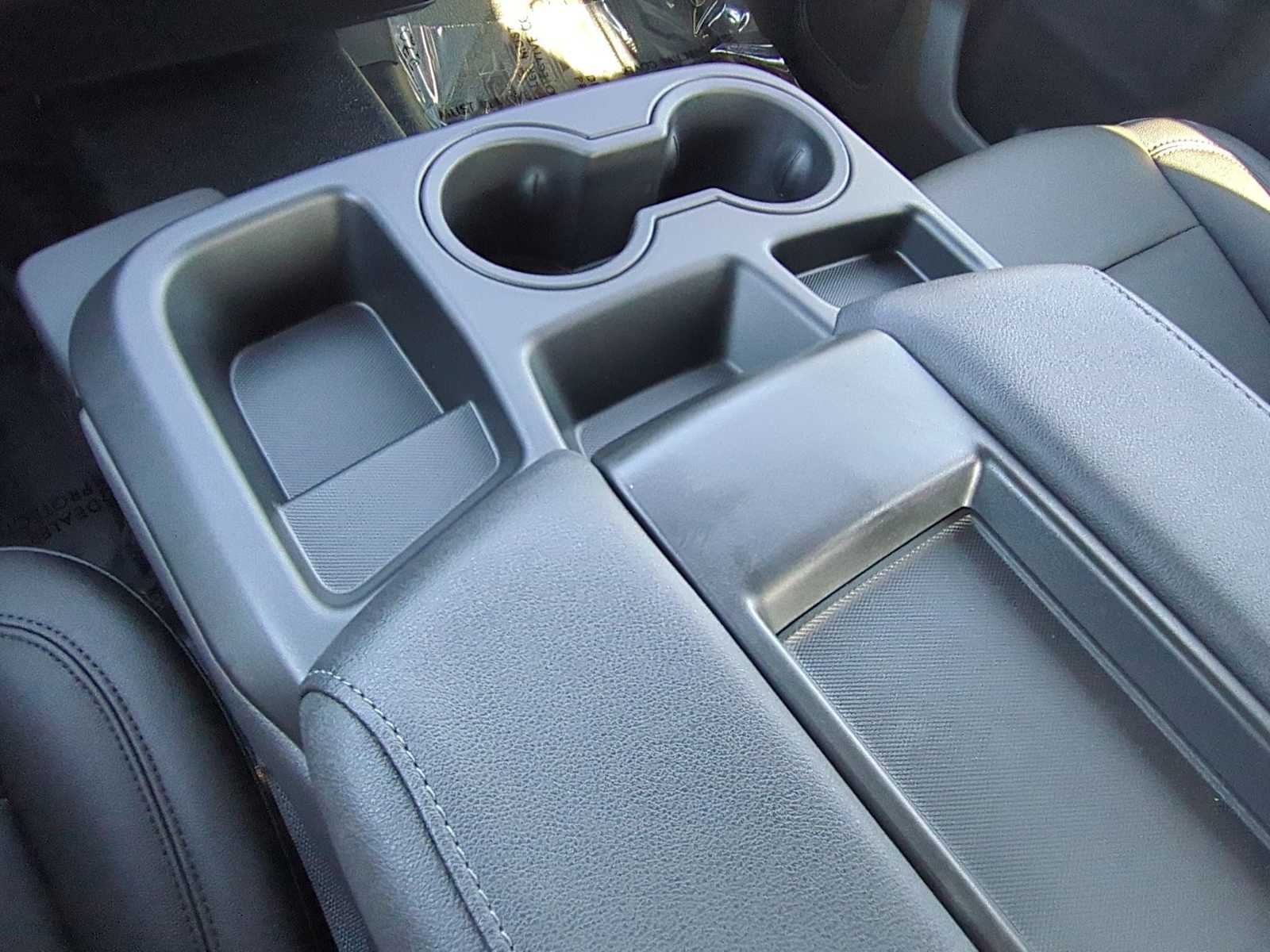 Used 2026 Chevrolet Silverado 1500 W/T RWD image 17