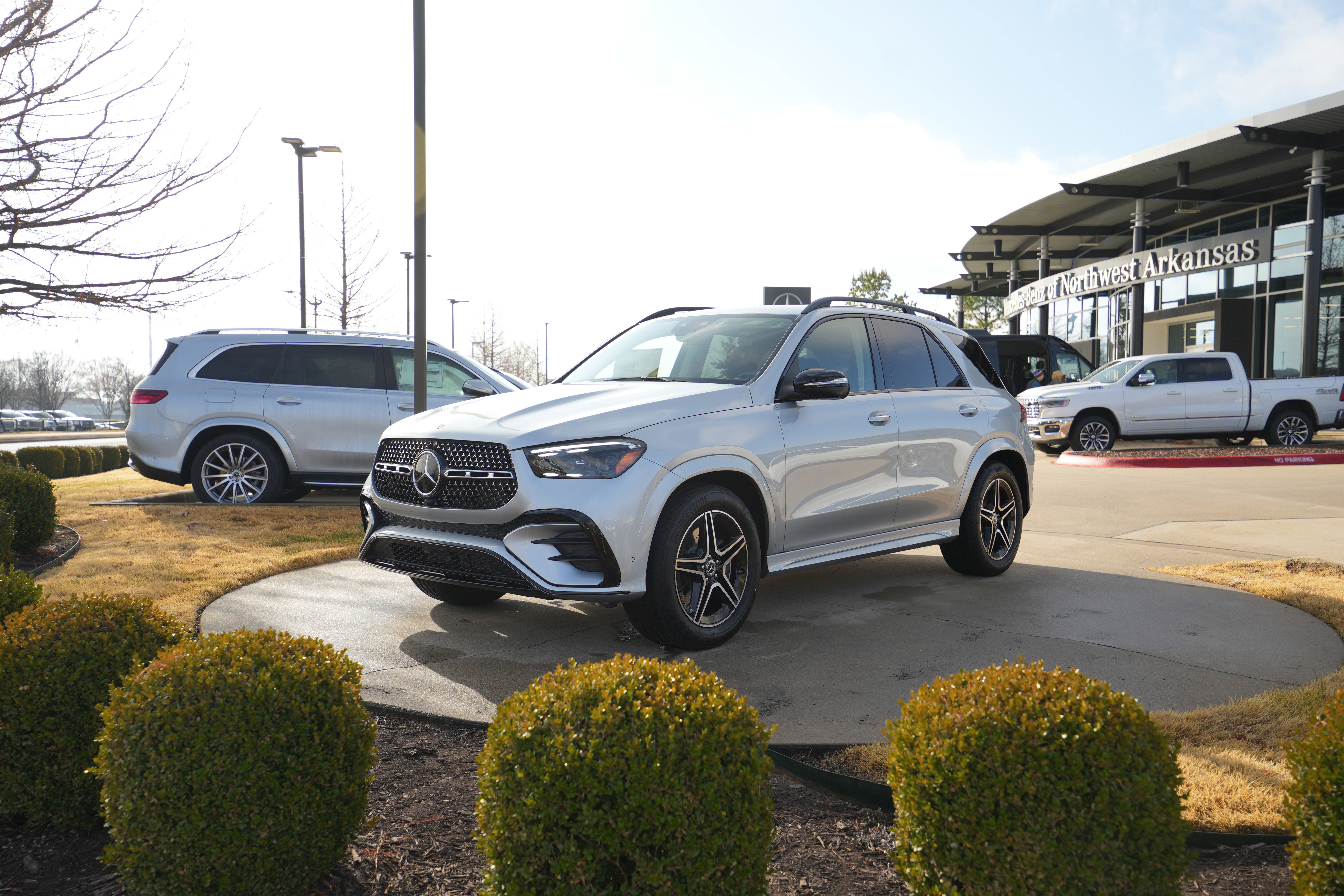 New 2026 Mercedes-Benz GLE 350 4MATIC image 3