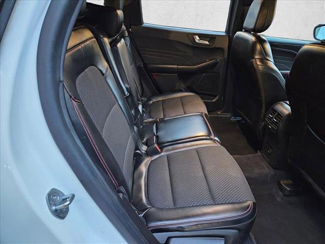 Certified 2023 Ford Escape ST-Line w/ Tech Pack #1 image 17
