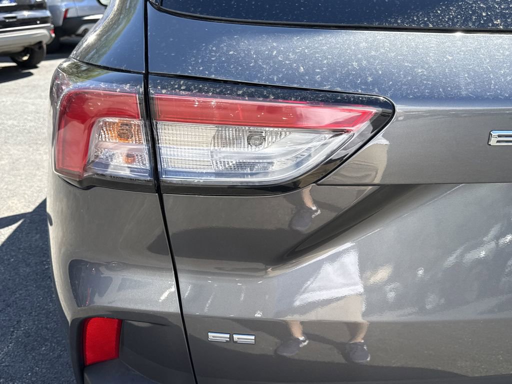 Used 2022 Ford Escape SE w/ Convenience Package AWD/4WD image 33