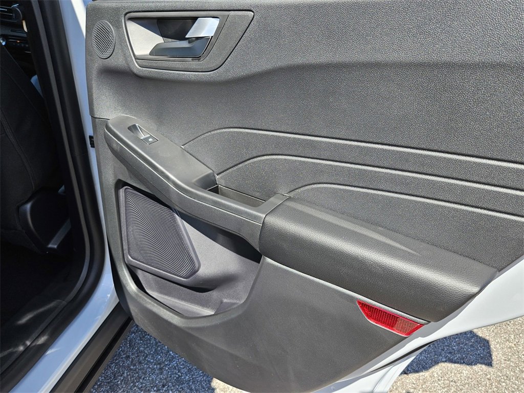 New 2026 Ford Escape Active image 29