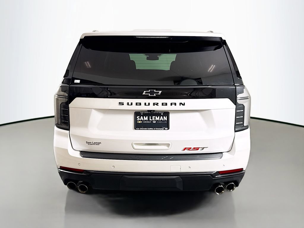 Used 2025 Chevrolet Suburban RST w/ RST Capability Package AWD/4WD image 6