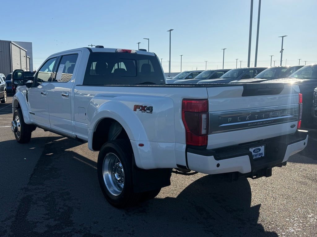 Used 2022 Ford F450 Platinum w/ FX4 Off-Road Package image 40