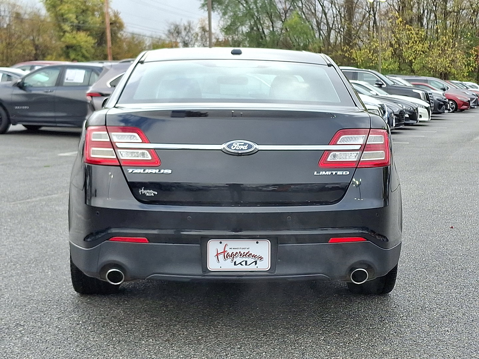 Used 2018 Ford Taurus Limited image 5