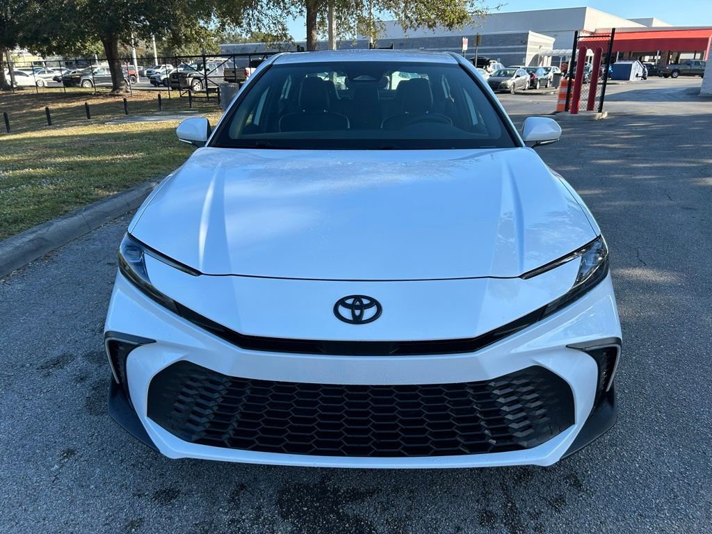 Certified 2025 Toyota Camry SE image 8