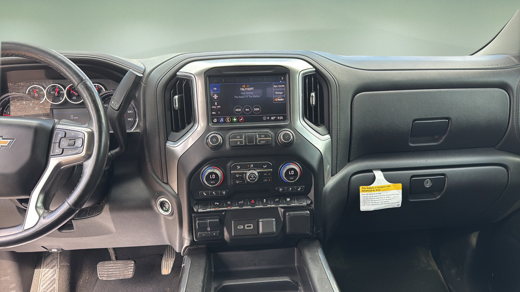 Used 2021 Chevrolet Silverado 1500 LTZ AWD/4WD image 12