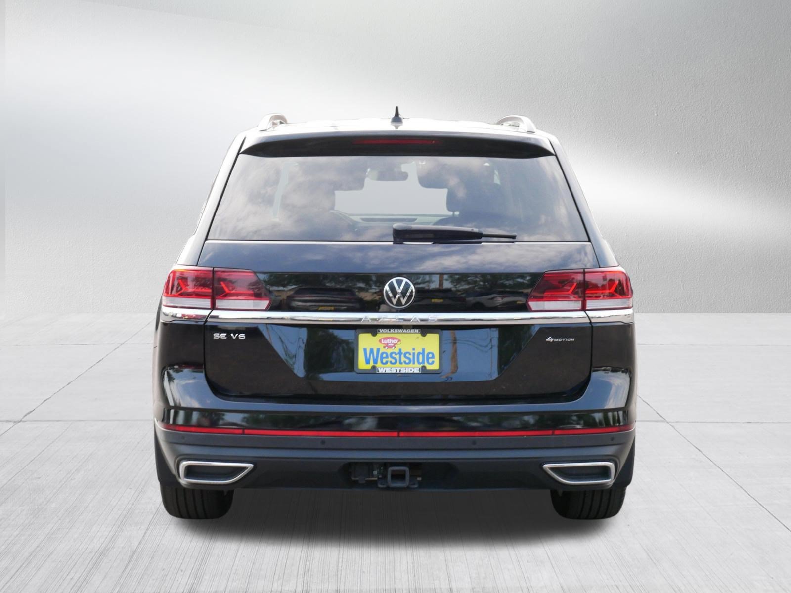 Certified 2023 Volkswagen Atlas SE w/ Panoramic Sunroof Package AWD/4WD image 6