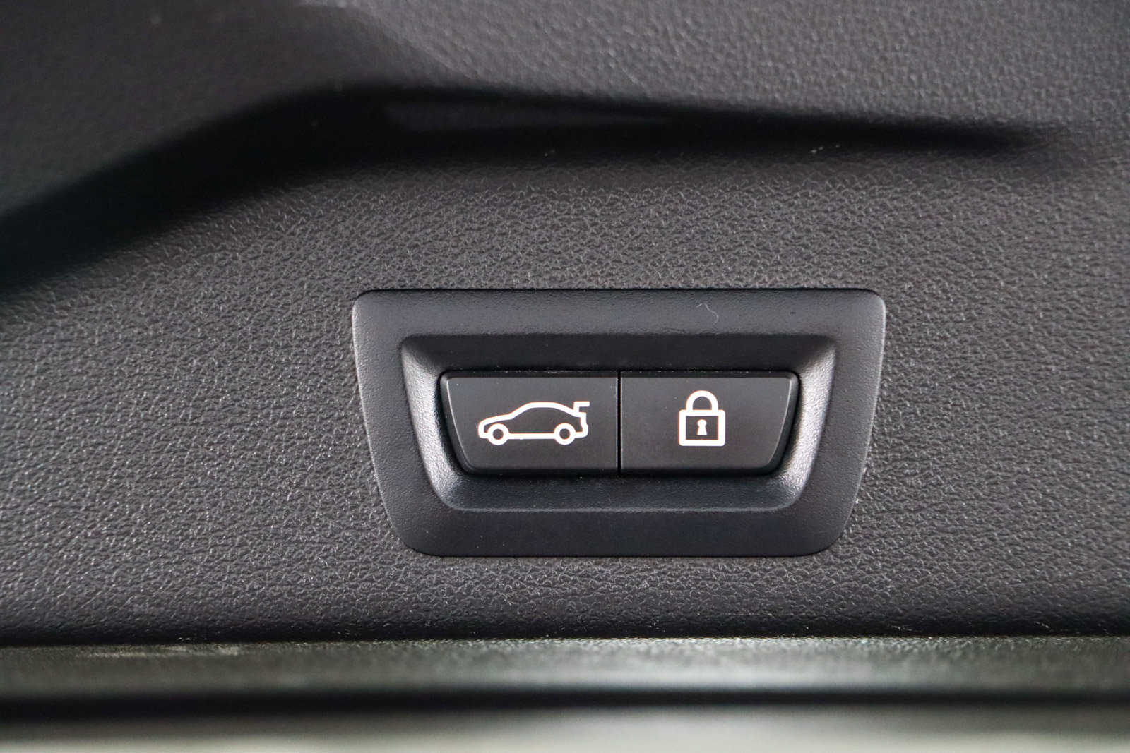 Used 2022 BMW X5 sDrive40i w/ Parking Assistance Package RWD image 30