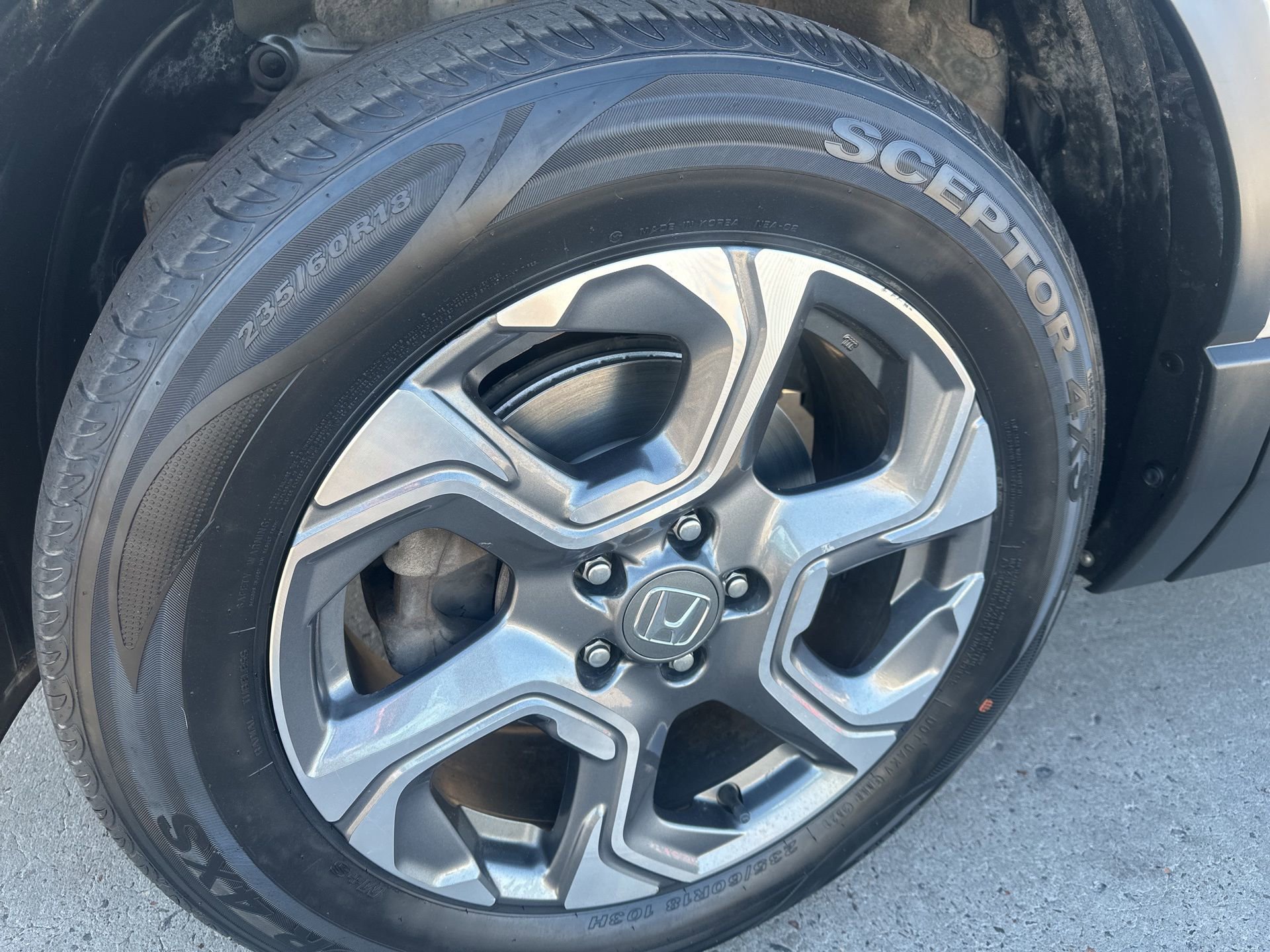 Used 2018 Honda CR-V EX image 6