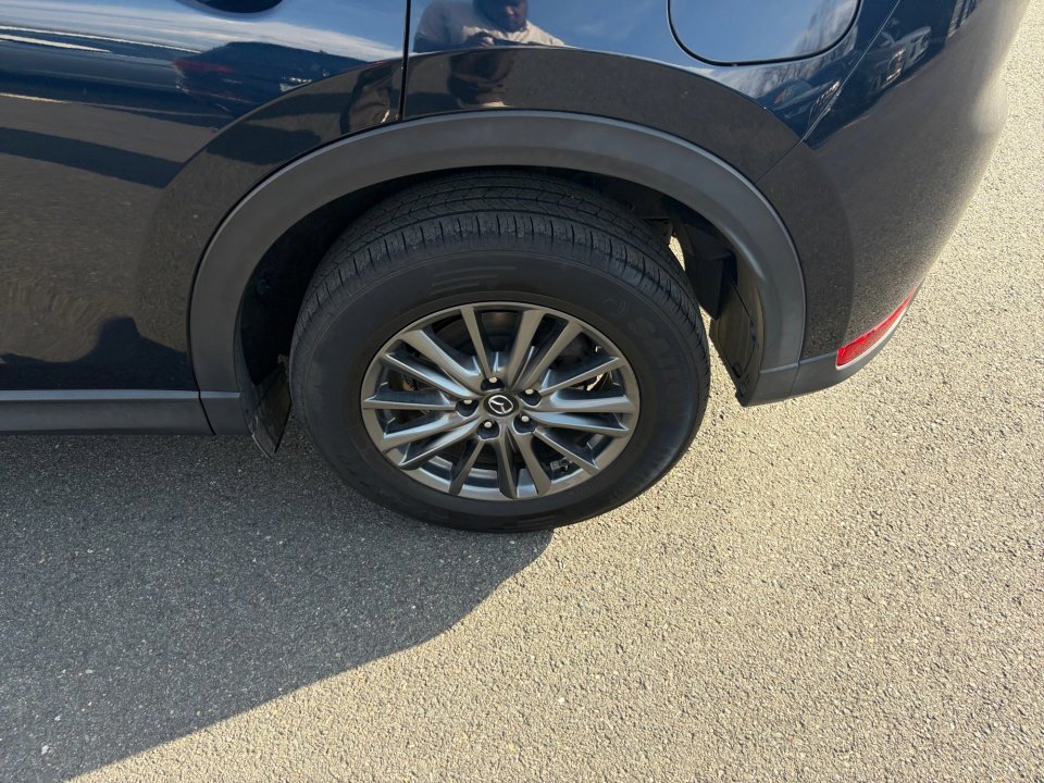 Used 2019 MAZDA CX-5 Touring image 22