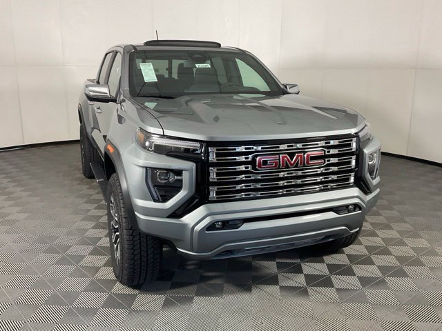 New 2026 GMC Canyon Denali AWD/4WD image 3