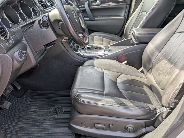 Used 2017 Buick Enclave Leather image 16