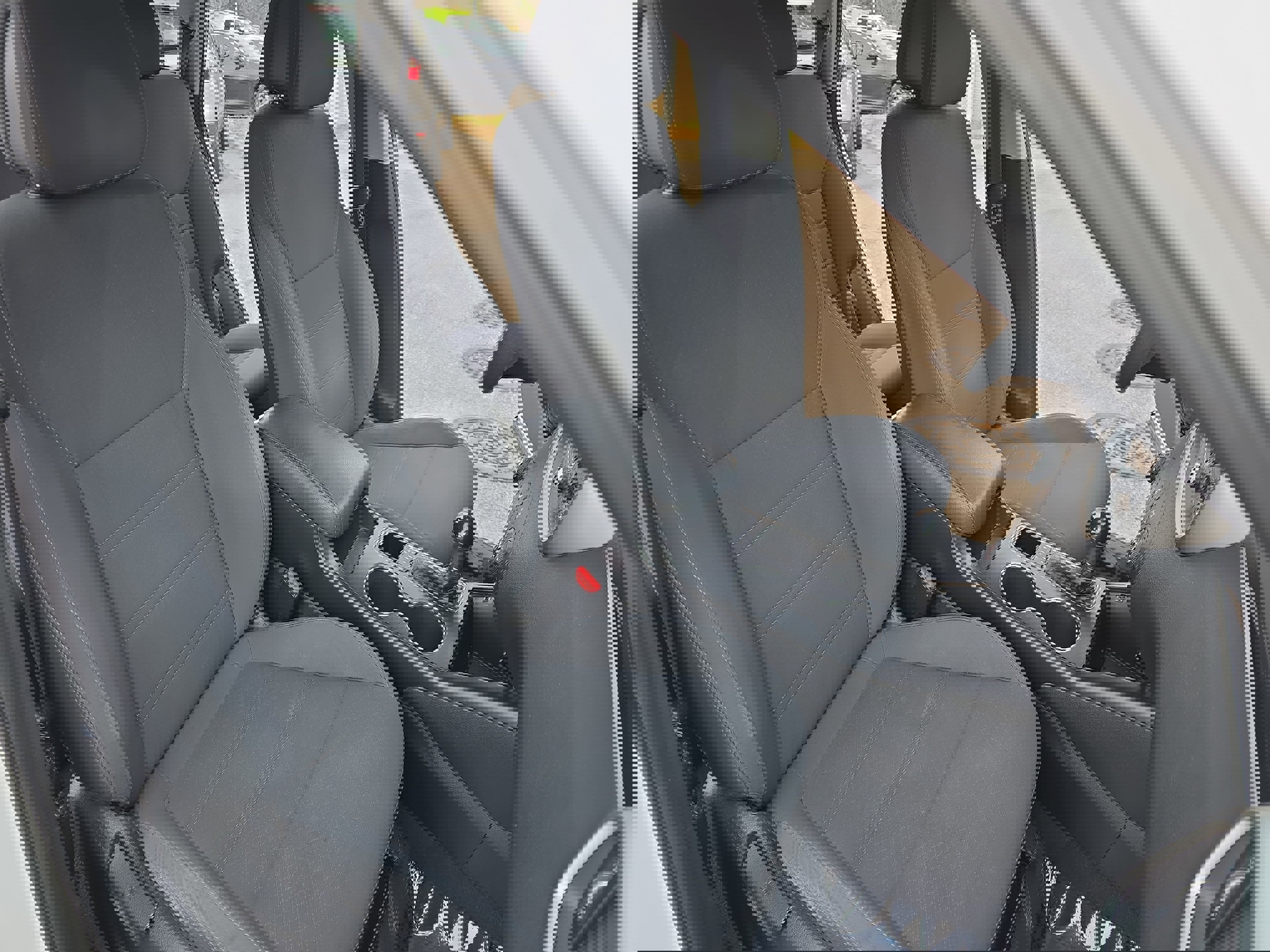 Used 2016 Kia Sorento LX image 10