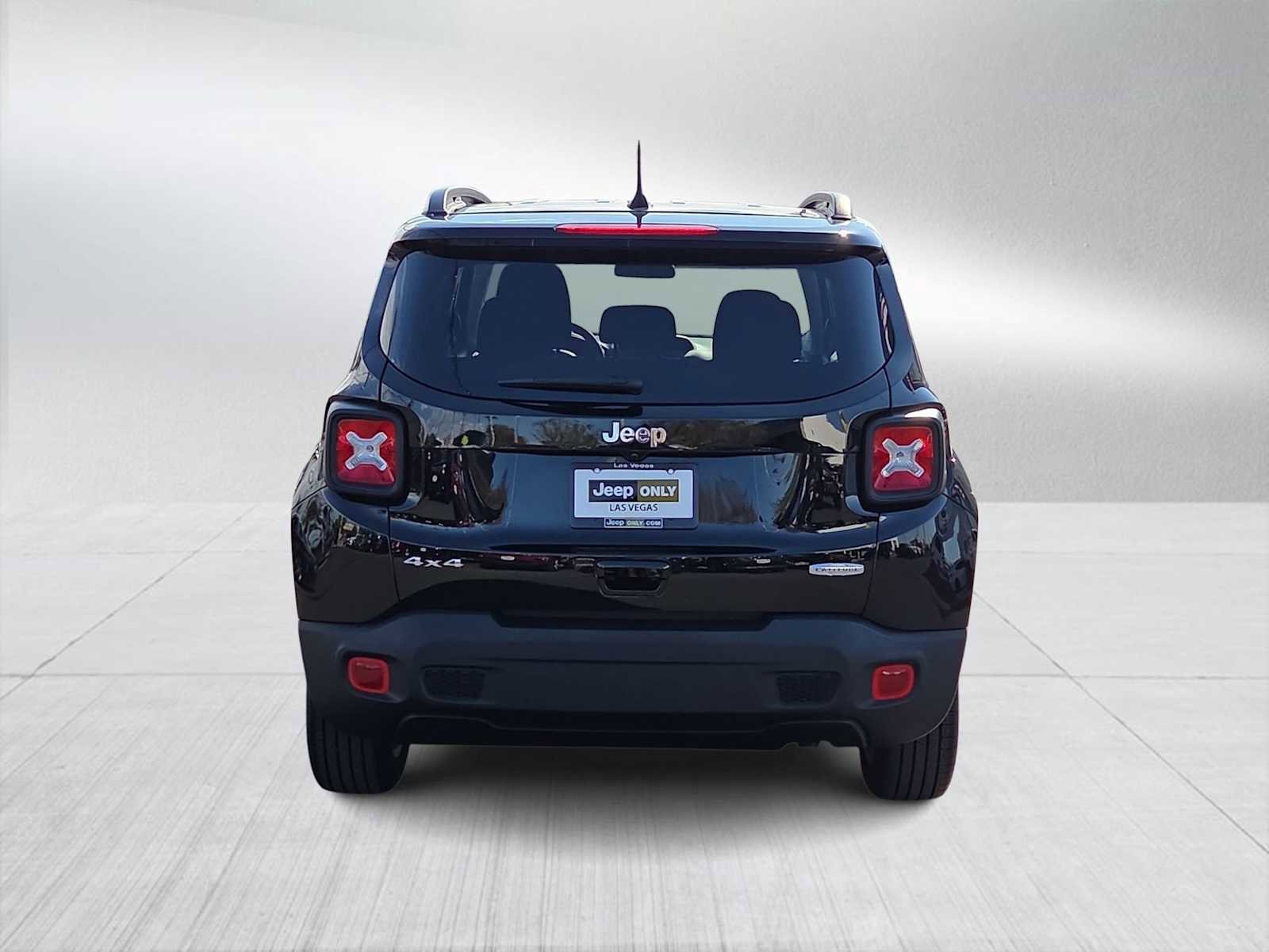 Used 2022 Jeep Renegade Latitude image 7