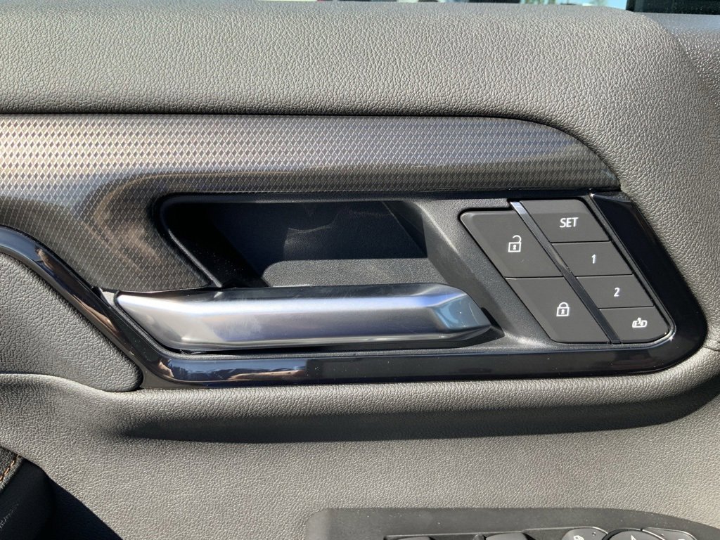New 2026 GMC Sierra 3500 AT4 w/ AT4 Premium Plus Package image 31