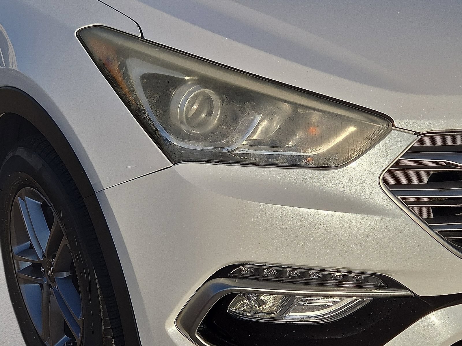 Used 2017 Hyundai Santa Fe Sport FWD image 8