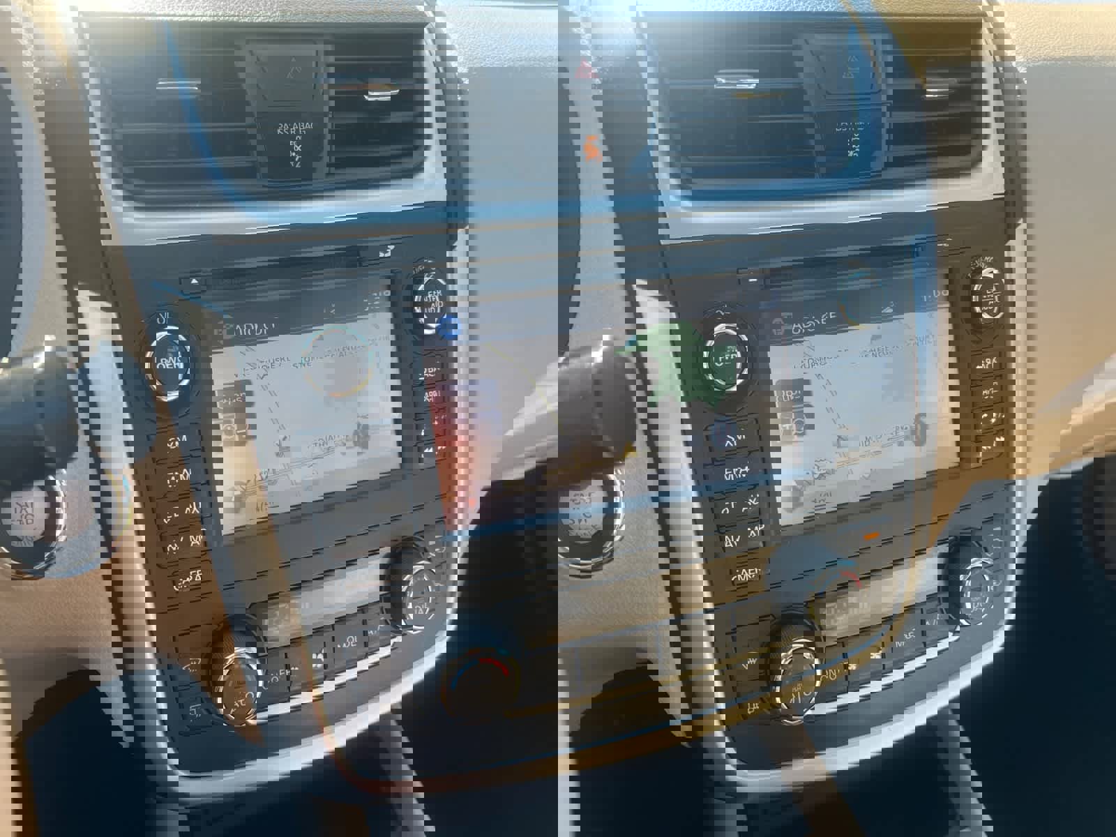 Used 2016 Nissan Altima 2.5 SL w/ 2.5 Technology w/LED Package image 22