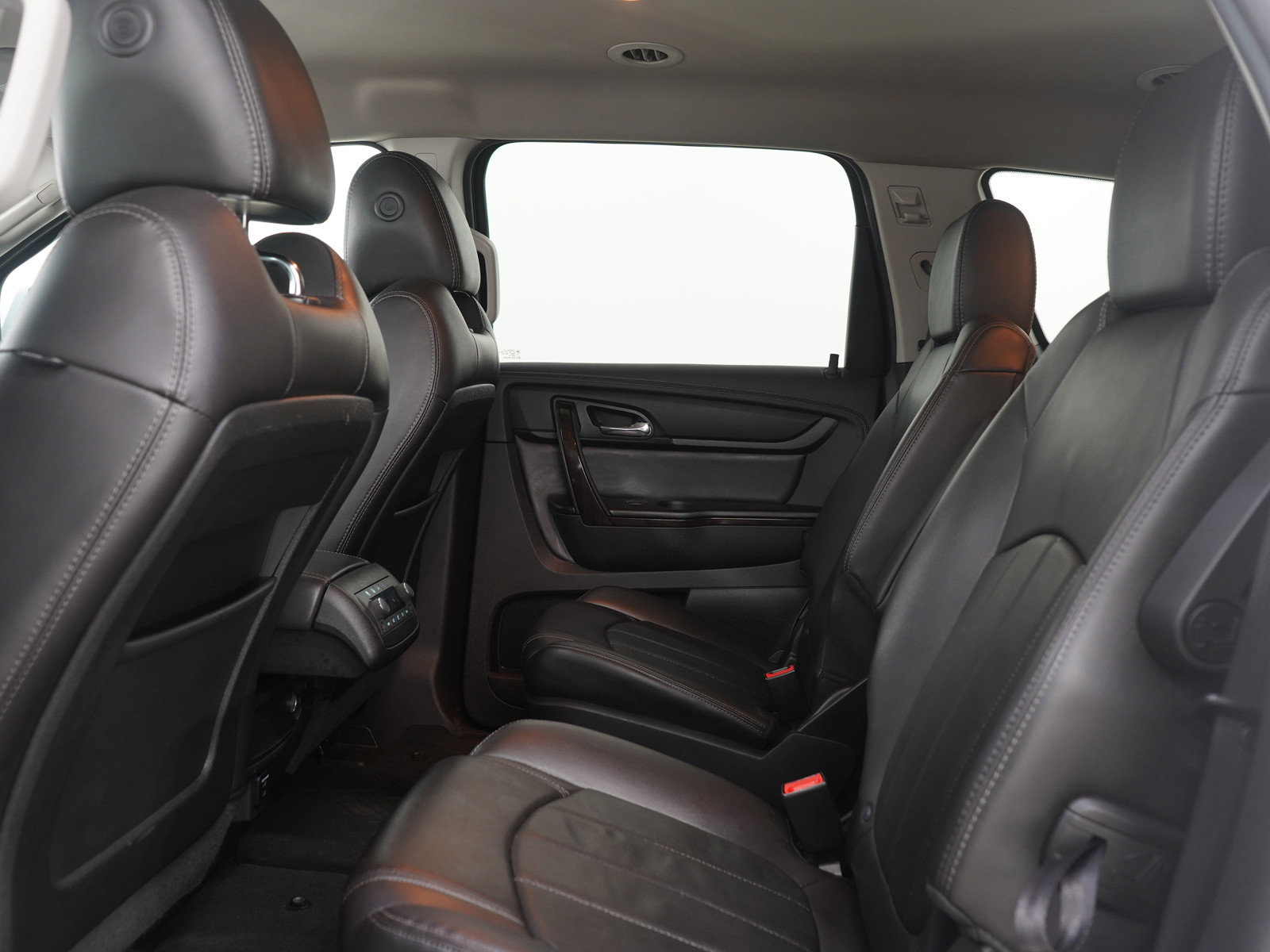 Used 2016 Chevrolet Traverse LTZ image 19