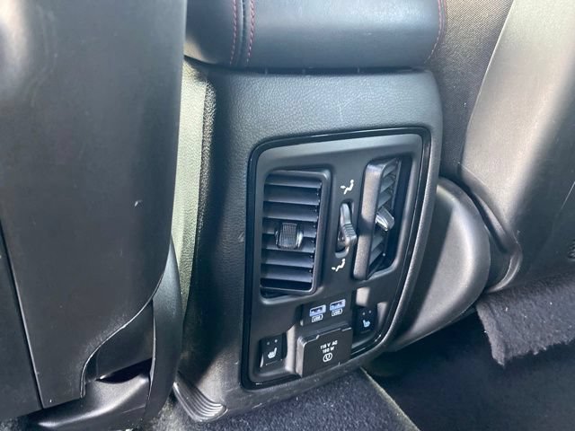 Used 2024 Dodge Durango GT AWD/4WD image 20