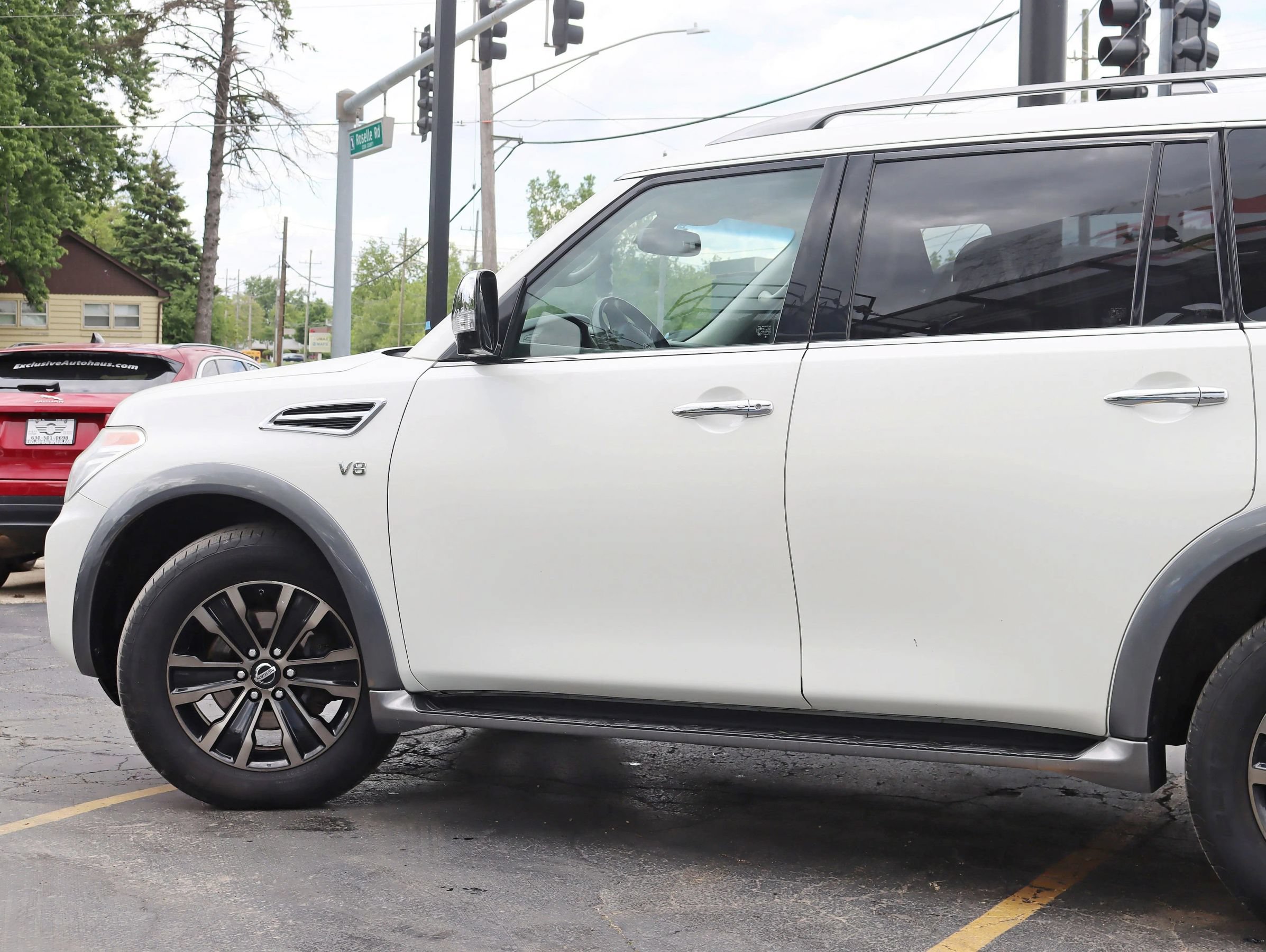 Used 2017 Nissan Armada Platinum AWD/4WD image 13