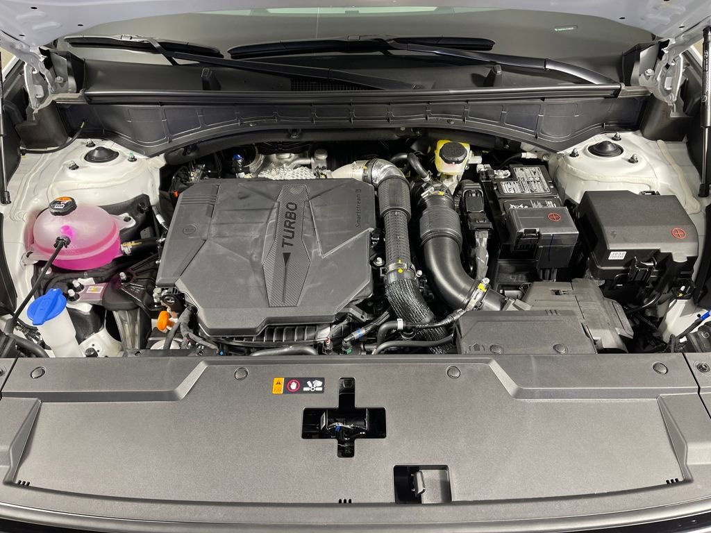 New 2026 Hyundai Santa Fe SE FWD image 9