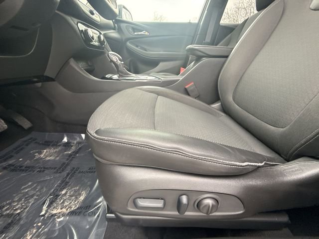 Used 2023 Buick Encore GX Preferred w/ Cold Weather Comfort Package image 12