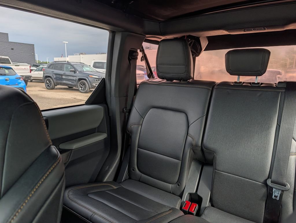 Used 2021 Ford Bronco Badlands AWD/4WD image 12