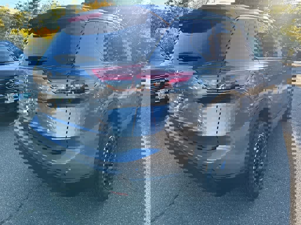 New 2026 Nissan Rogue SV image 7