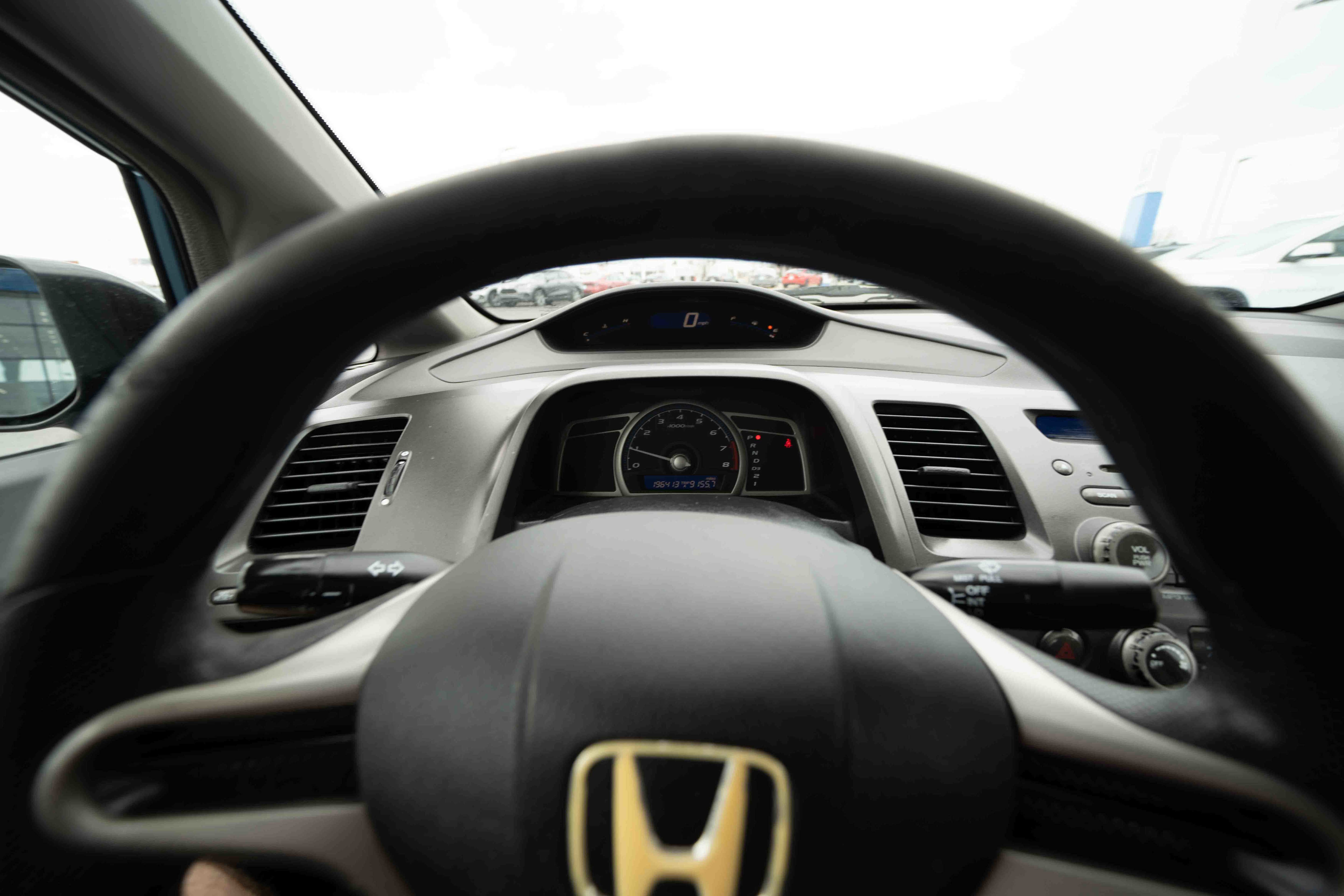 Used 2010 Honda Civic DX-VP image 15