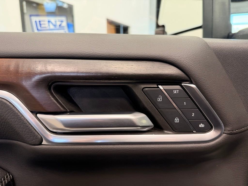 Used 2024 GMC Sierra 2500 Denali w/ Denali Reserve Package image 29