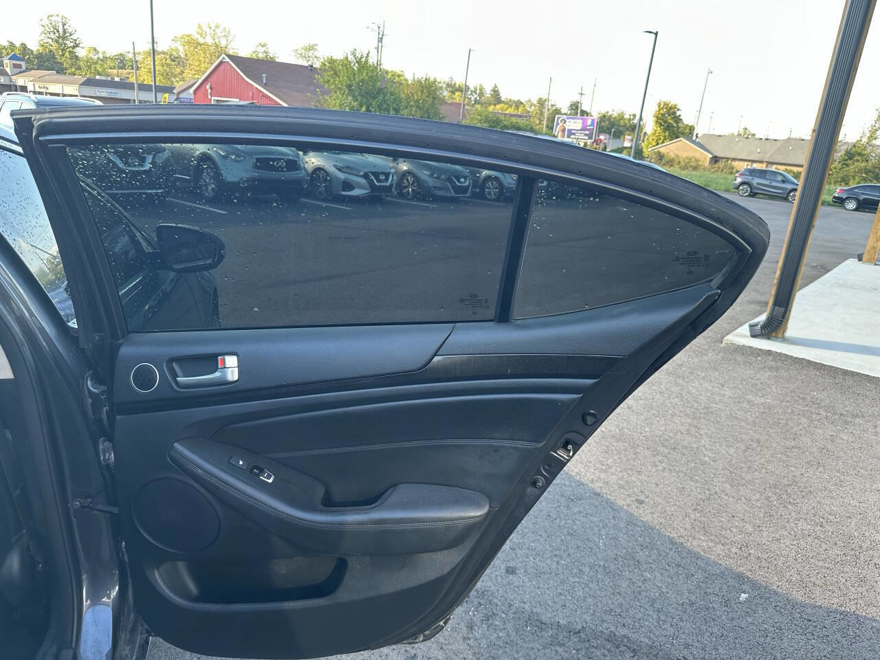 Used 2016 Kia Cadenza Premium image 17