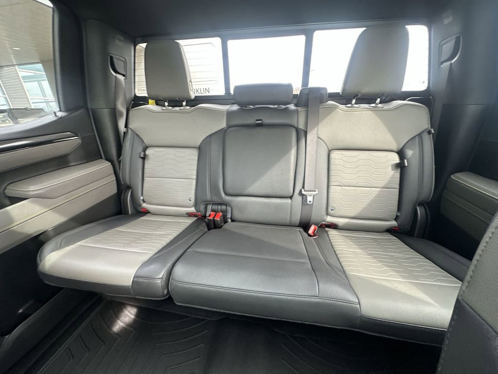 Used 2025 Chevrolet Silverado 1500 ZR2 w/ Technology Package image 13