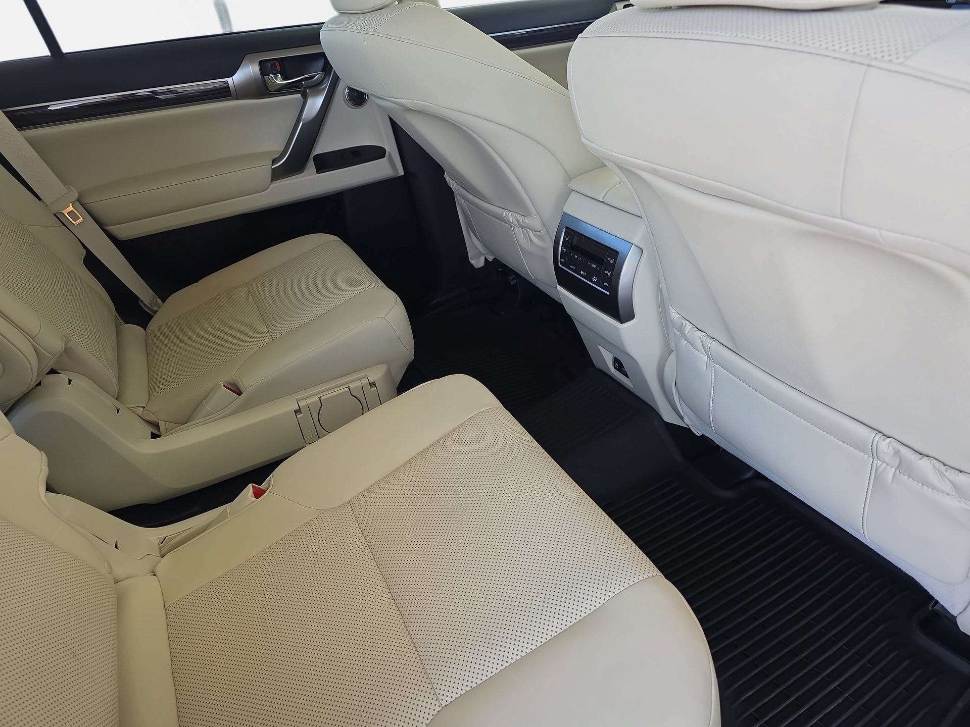 Used 2023 Lexus GX 460 Premium AWD/4WD image 11