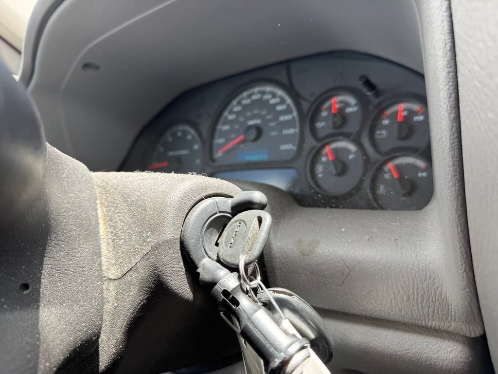 Used 2005 Isuzu Ascender S AWD/4WD image 22