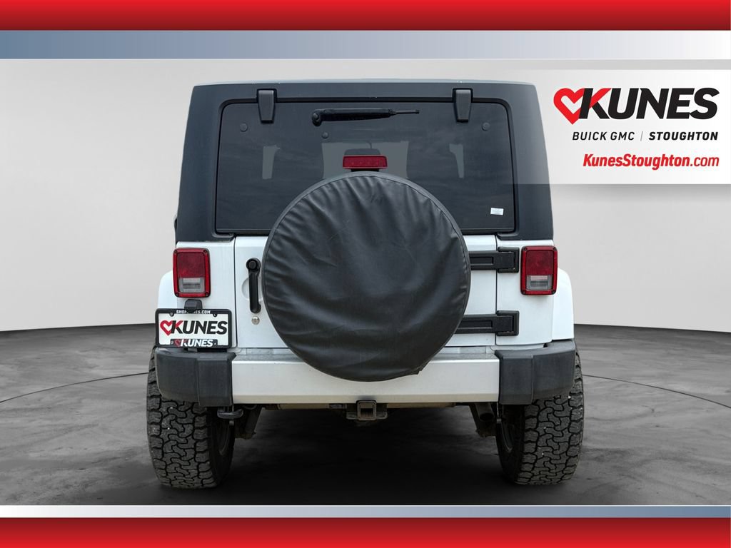 Used 2013 Jeep Wrangler Sahara w/ Dual Top Group AWD/4WD image 7