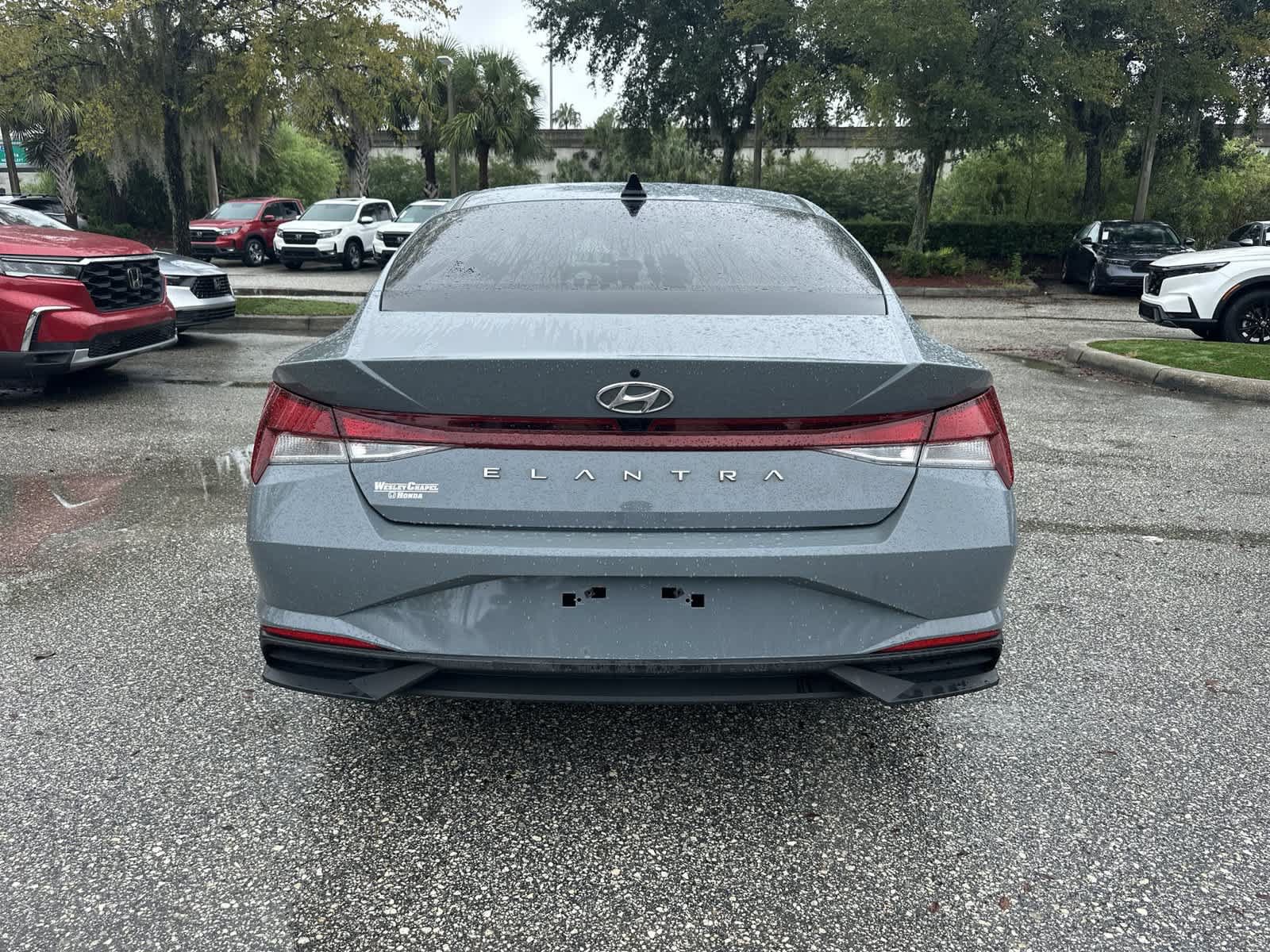Used 2023 Hyundai Elantra SEL FWD image 5