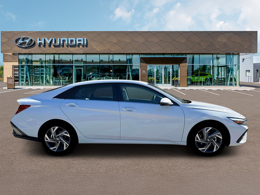 New 2026 Hyundai Elantra Limited FWD image 9