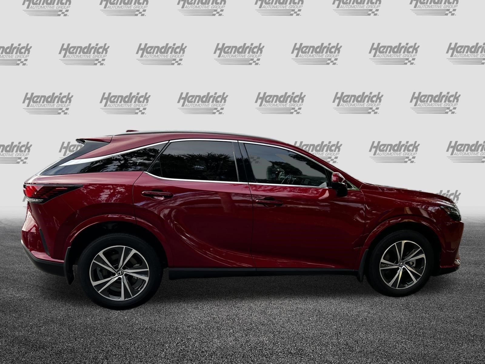 Used 2024 Lexus RX 350h w/ Convenience Package AWD/4WD image 10