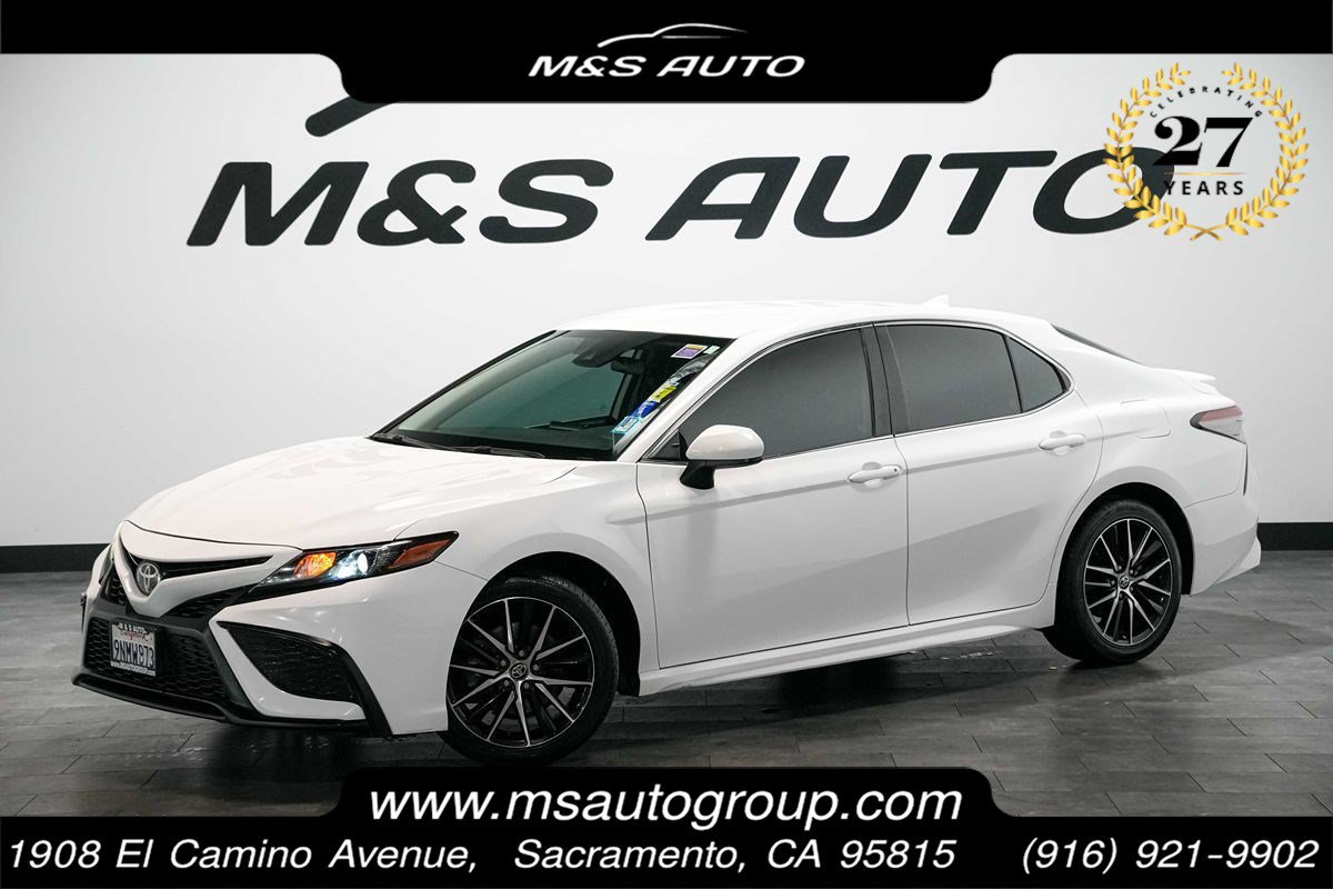 Used 2021 Toyota Camry SE