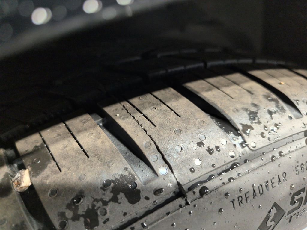 Used 2006 Chevrolet Corvette Convertible w/ Preferred Equipment Group image 24