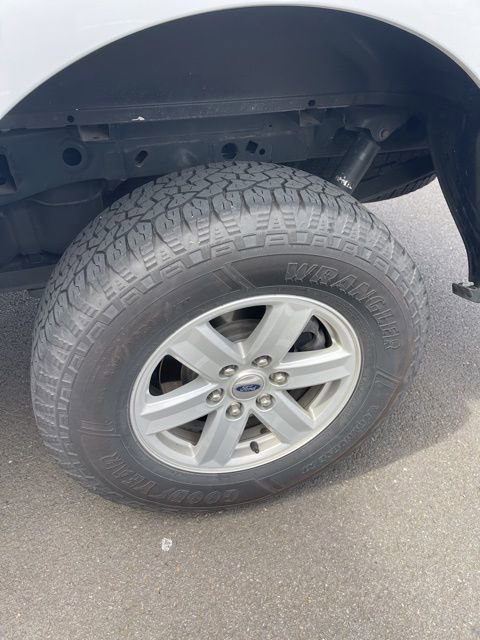Used 2021 Ford F150 XLT w/ Trailer Tow Package AWD/4WD image 10