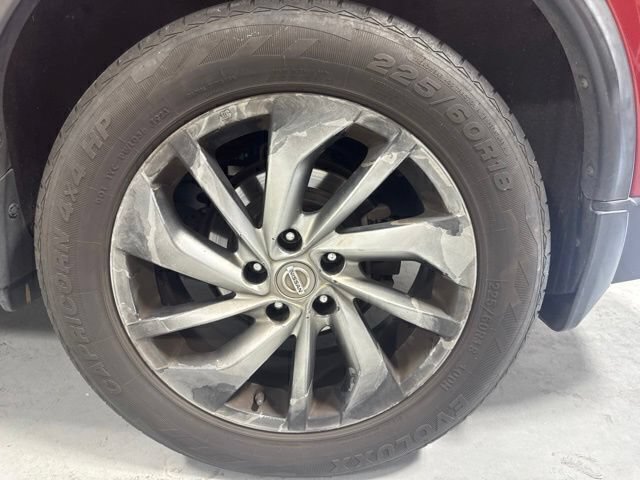 Used 2015 Nissan Rogue SL FWD image 9