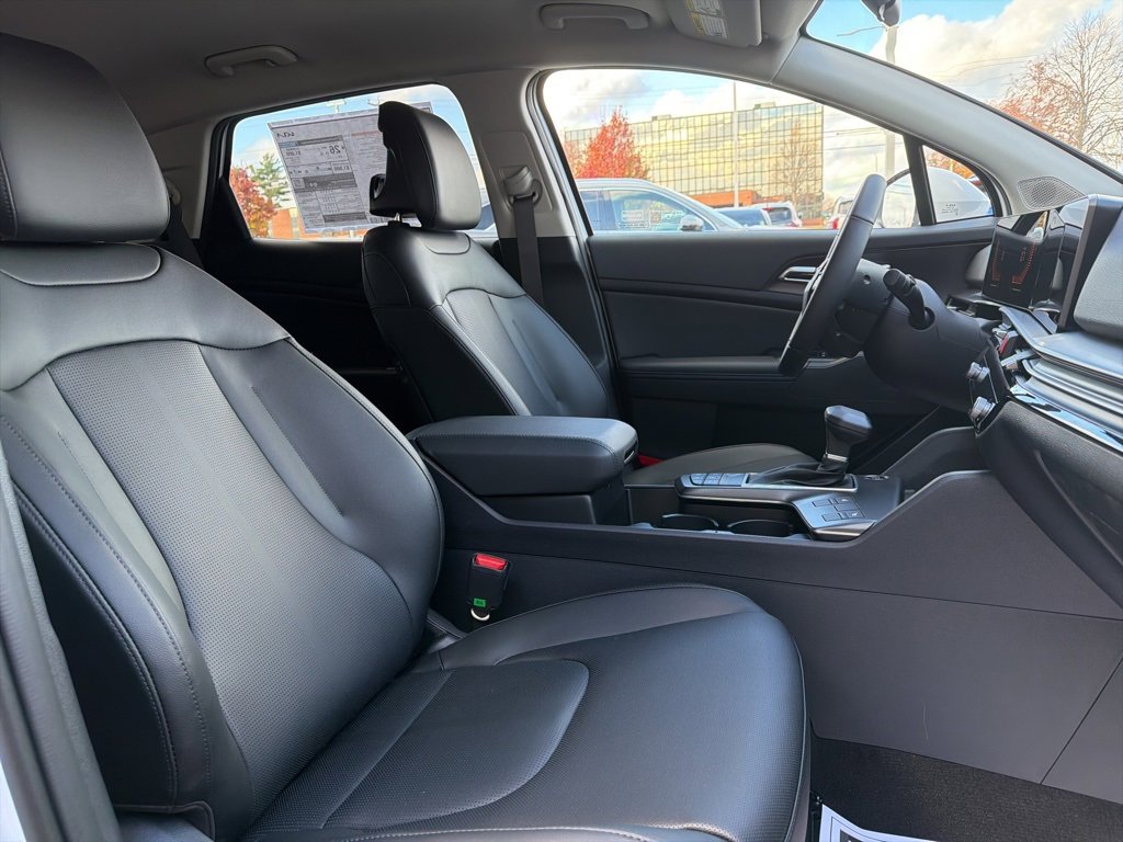 New 2026 Kia Sportage EX image 14