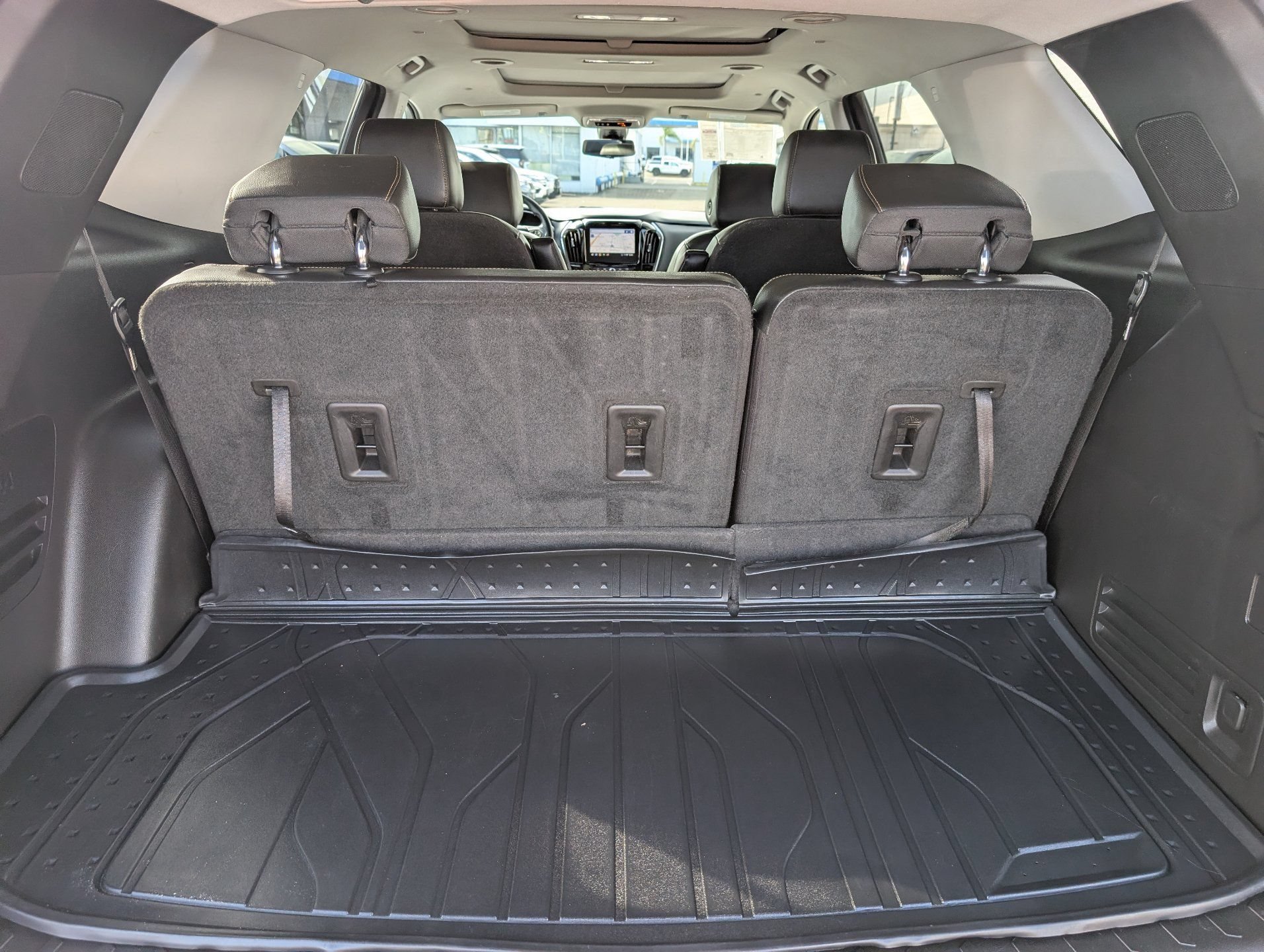 Certified 2021 Chevrolet Traverse Premier w/ Redline Edition FWD image 8