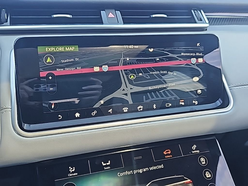 Used 2020 Land Rover Range Rover Velar SV Autobiography Dynamic image 8