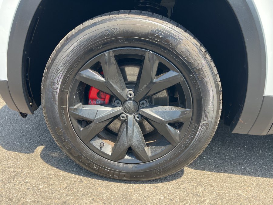 Used 2018 Volkswagen Atlas SEL AWD/4WD image 26