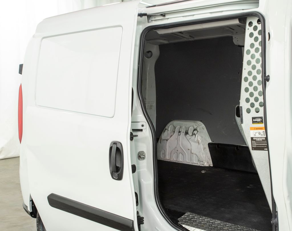 Used 2021 RAM ProMaster City Tradesman SLT image 16