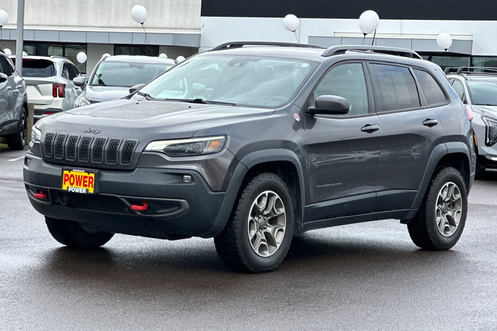 Used 2020 Jeep Cherokee Trailhawk w/ Technology Group AWD/4WD image 8
