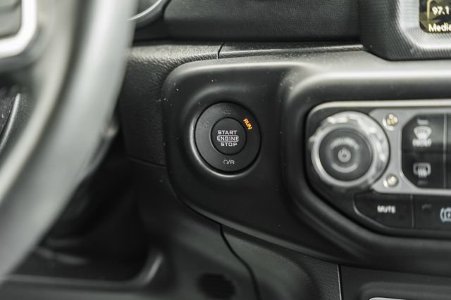 Used 2023 Jeep Wrangler Unlimited Sahara w/ Cold Weather Group AWD/4WD image 36