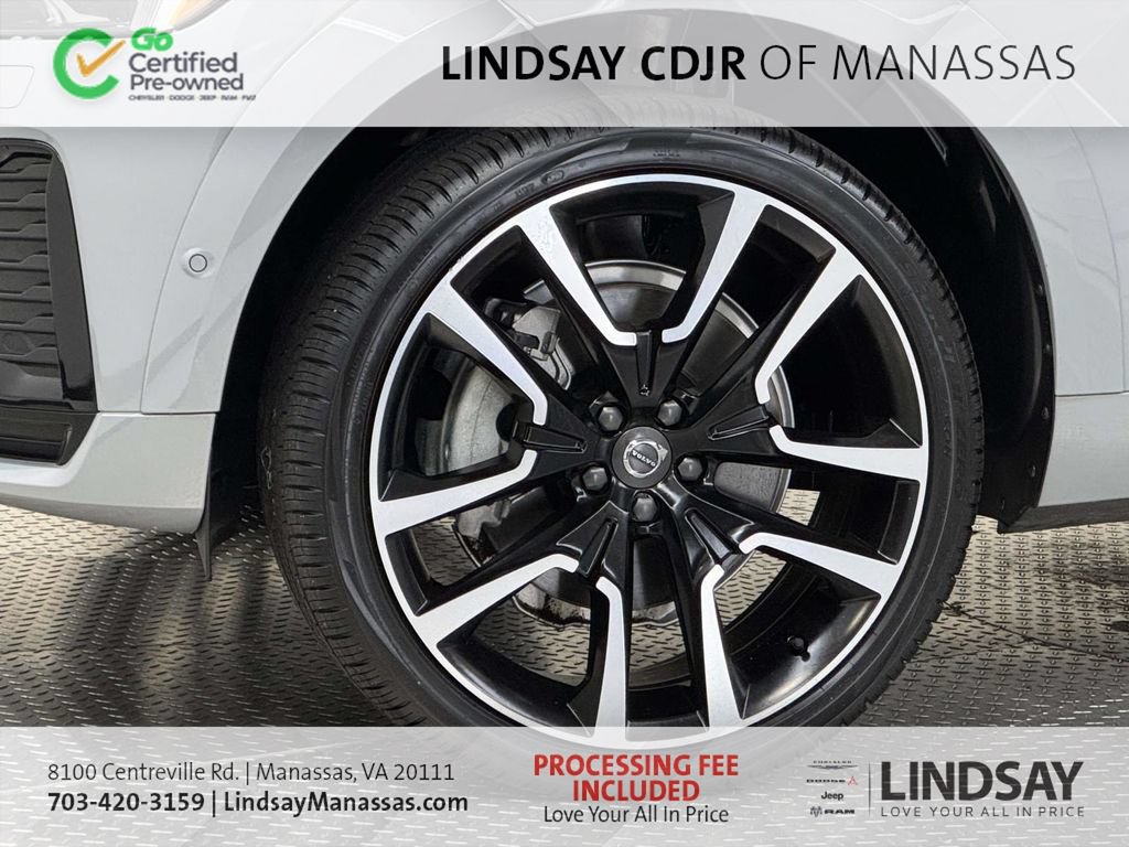 Used 2024 Volvo XC60 T8 Ultimate w/ Protection Package Premier AWD/4WD image 10